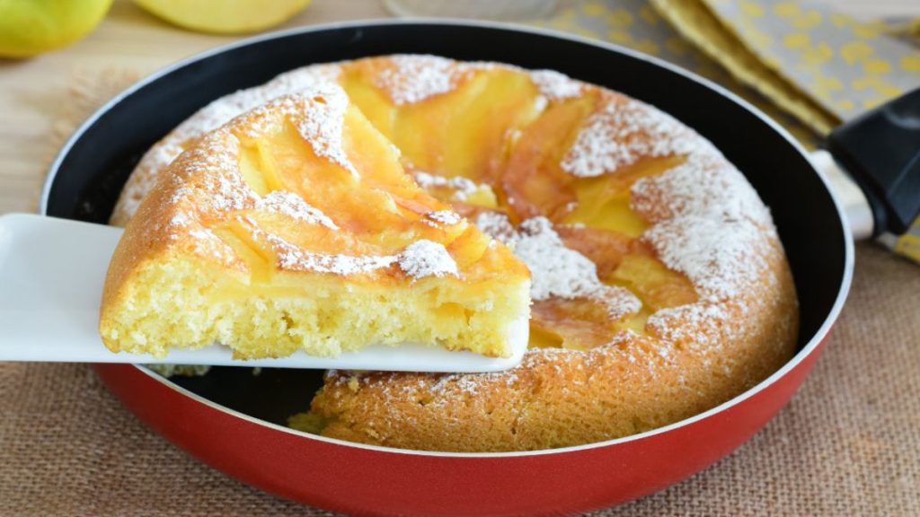 Gâteau aux pommes à la poêle