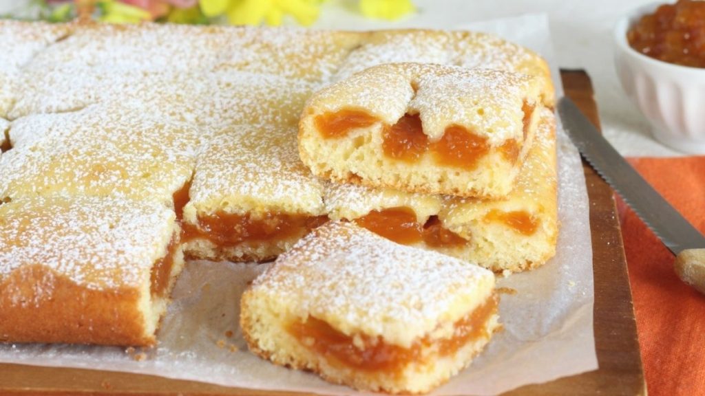 Gâteau moelleux à la confiture