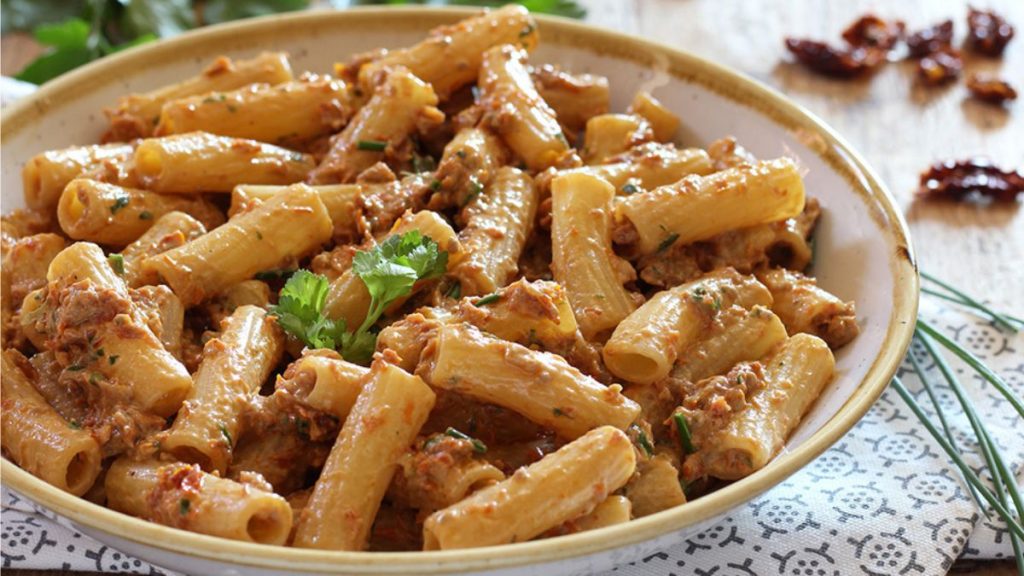 pâtes aux tomates séchées et au yaourt