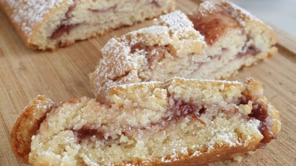 sablés amandes et confiture de fraises