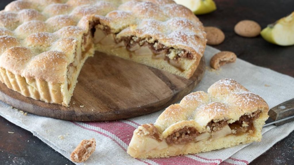 tarte aux pommes et aux biscuits amaretti