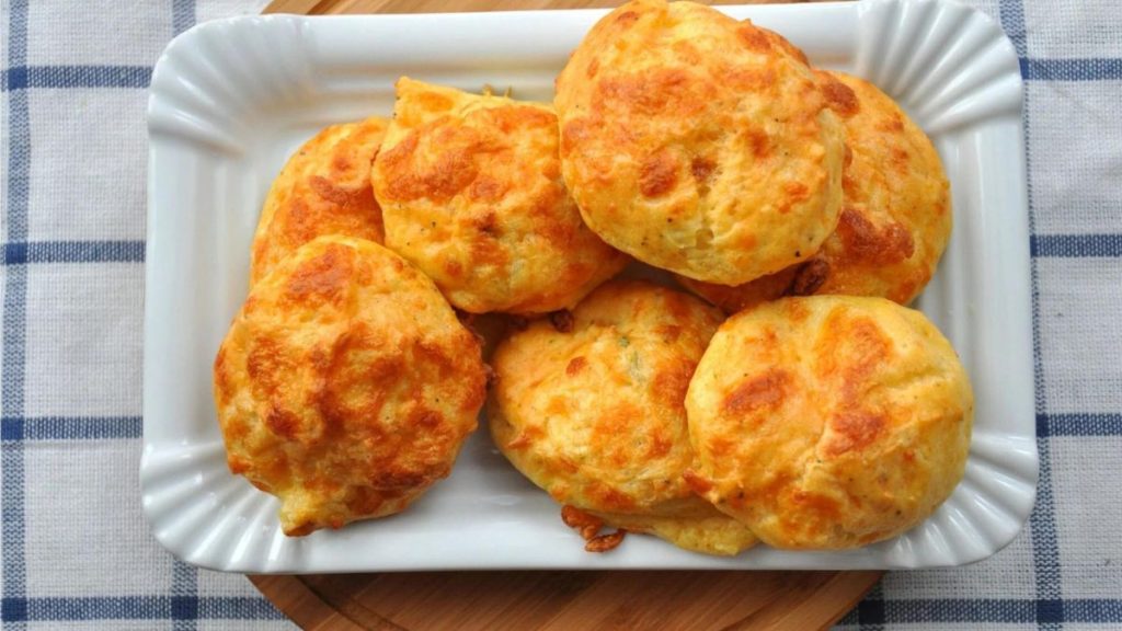 biscuits salés au fromage de Noël