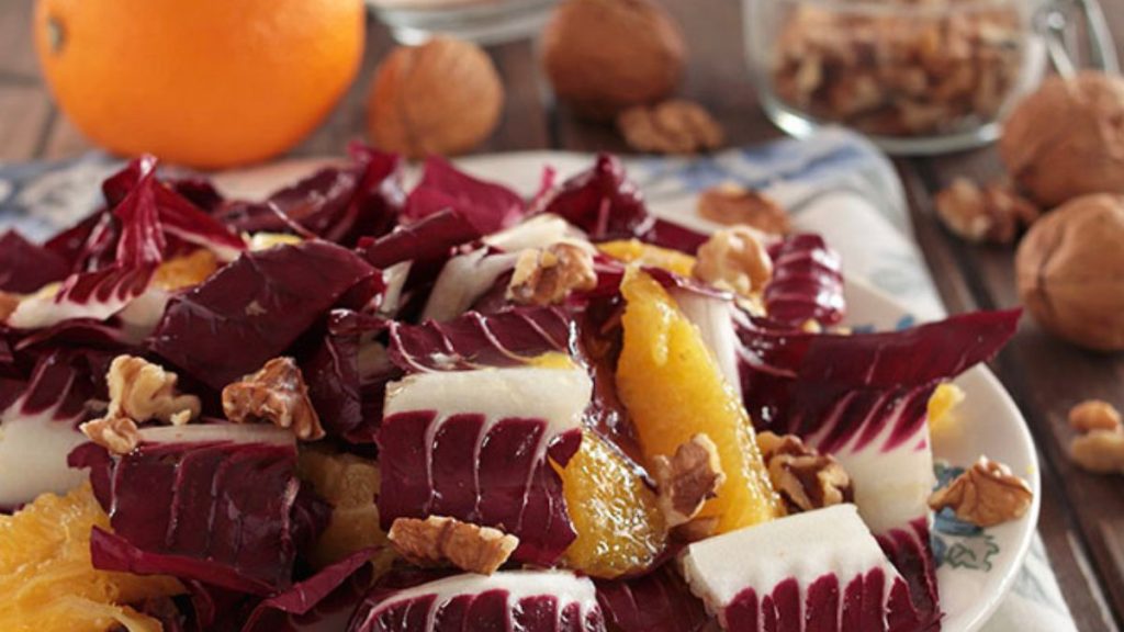 salade de radicchio à l’orange et aux noix